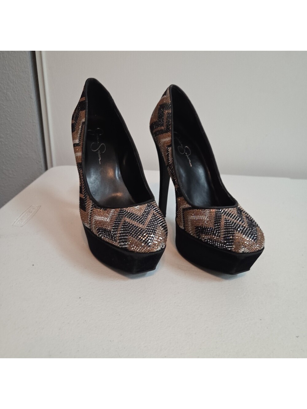 women's Jessica Simpson Devin2 Black Copper Zig Zag Platform Pump size 9B